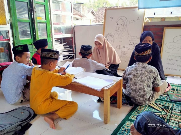 progam panti dari yayasan sosial umi kulsum magelang